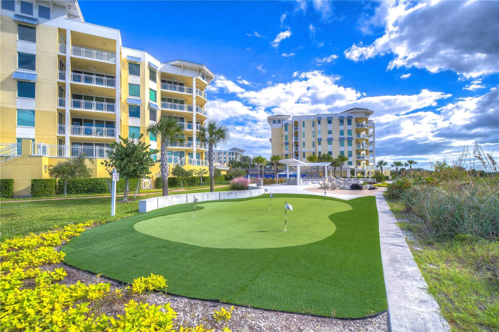 800 COLLANY RD #401, TIERRA VERDE, FL, 33715