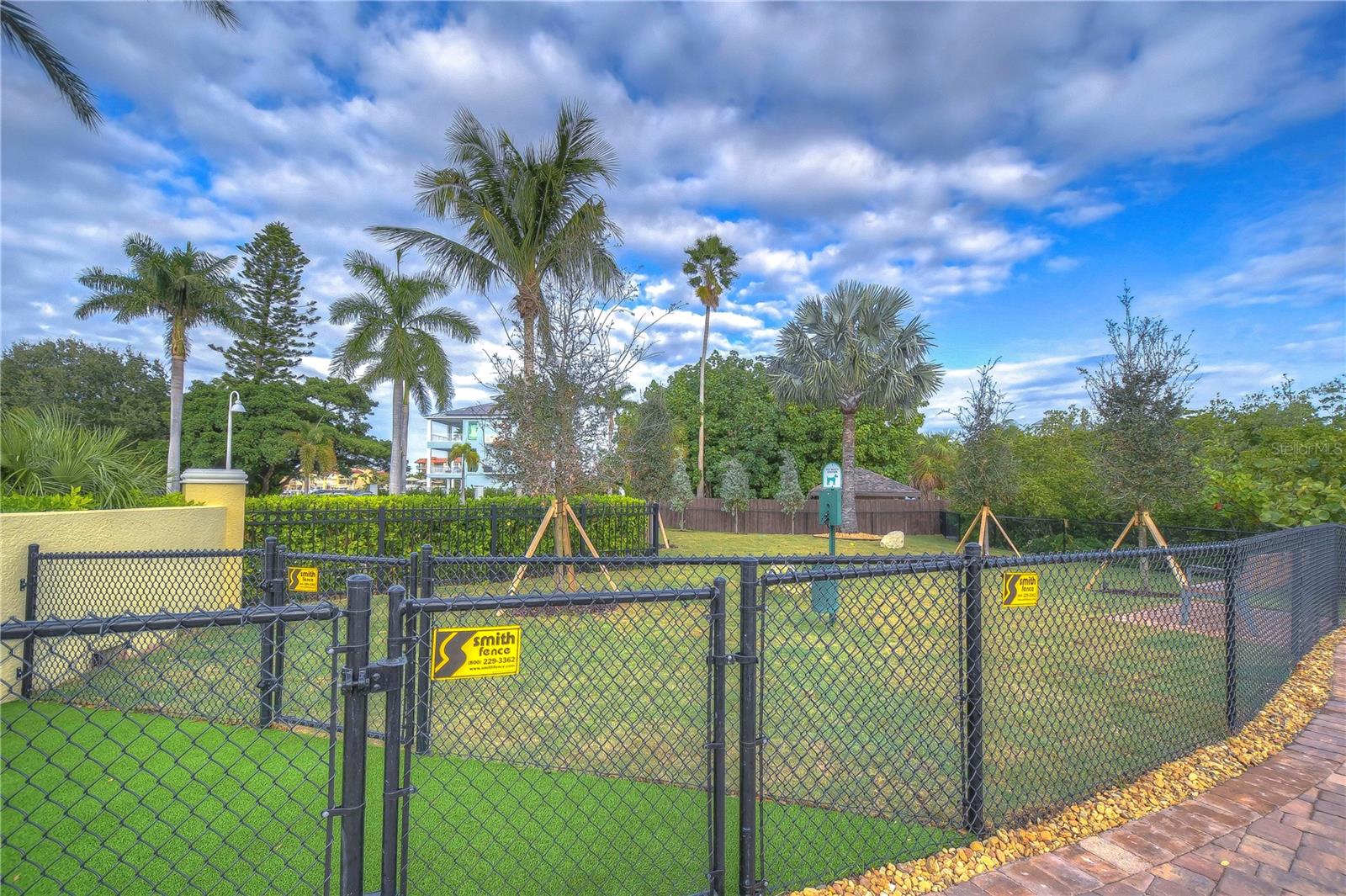 800 COLLANY RD #401, TIERRA VERDE, FL, 33715