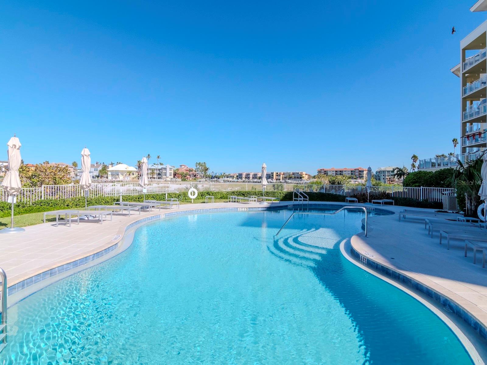 800 COLLANY RD #401, TIERRA VERDE, FL, 33715
