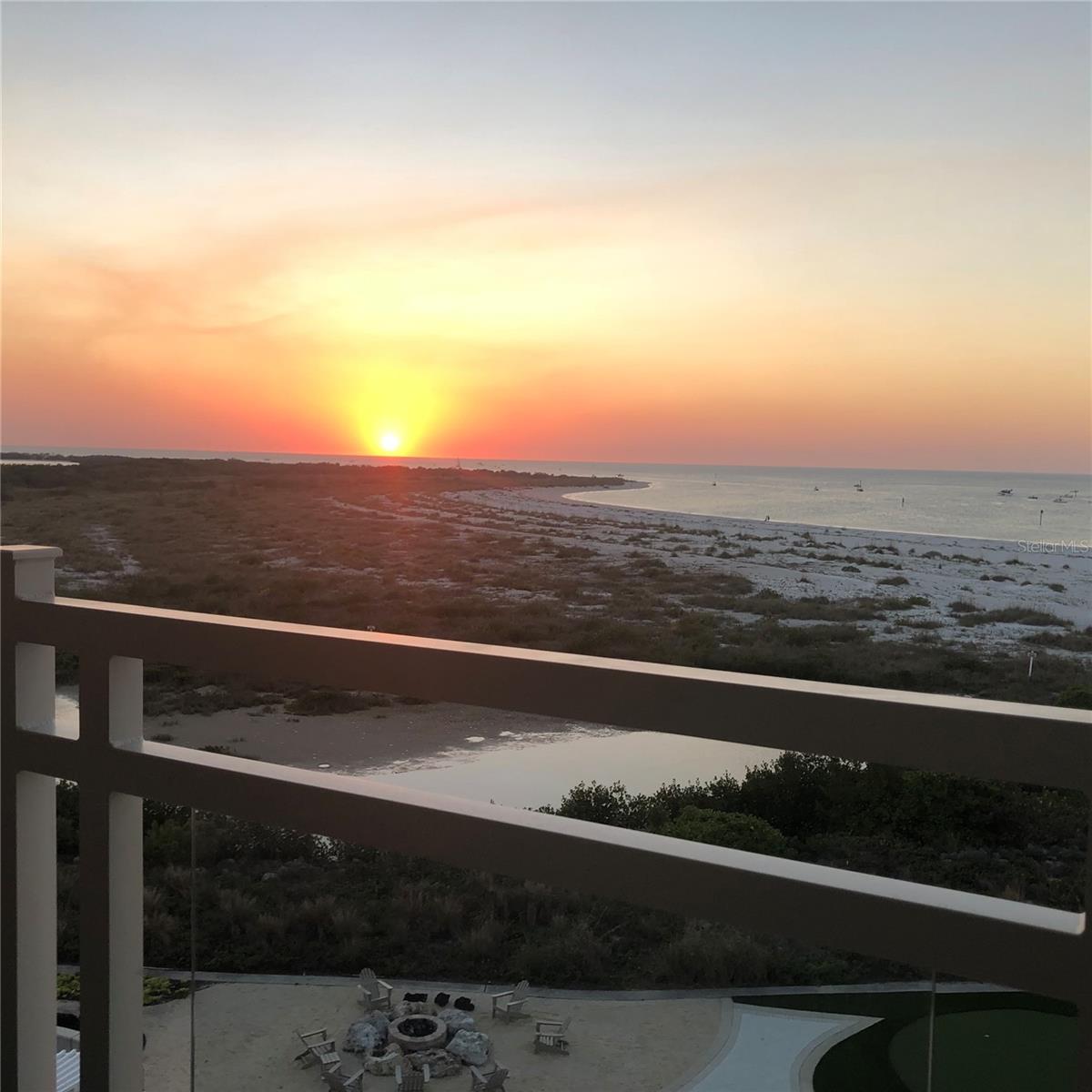 800 COLLANY RD #401, TIERRA VERDE, FL, 33715