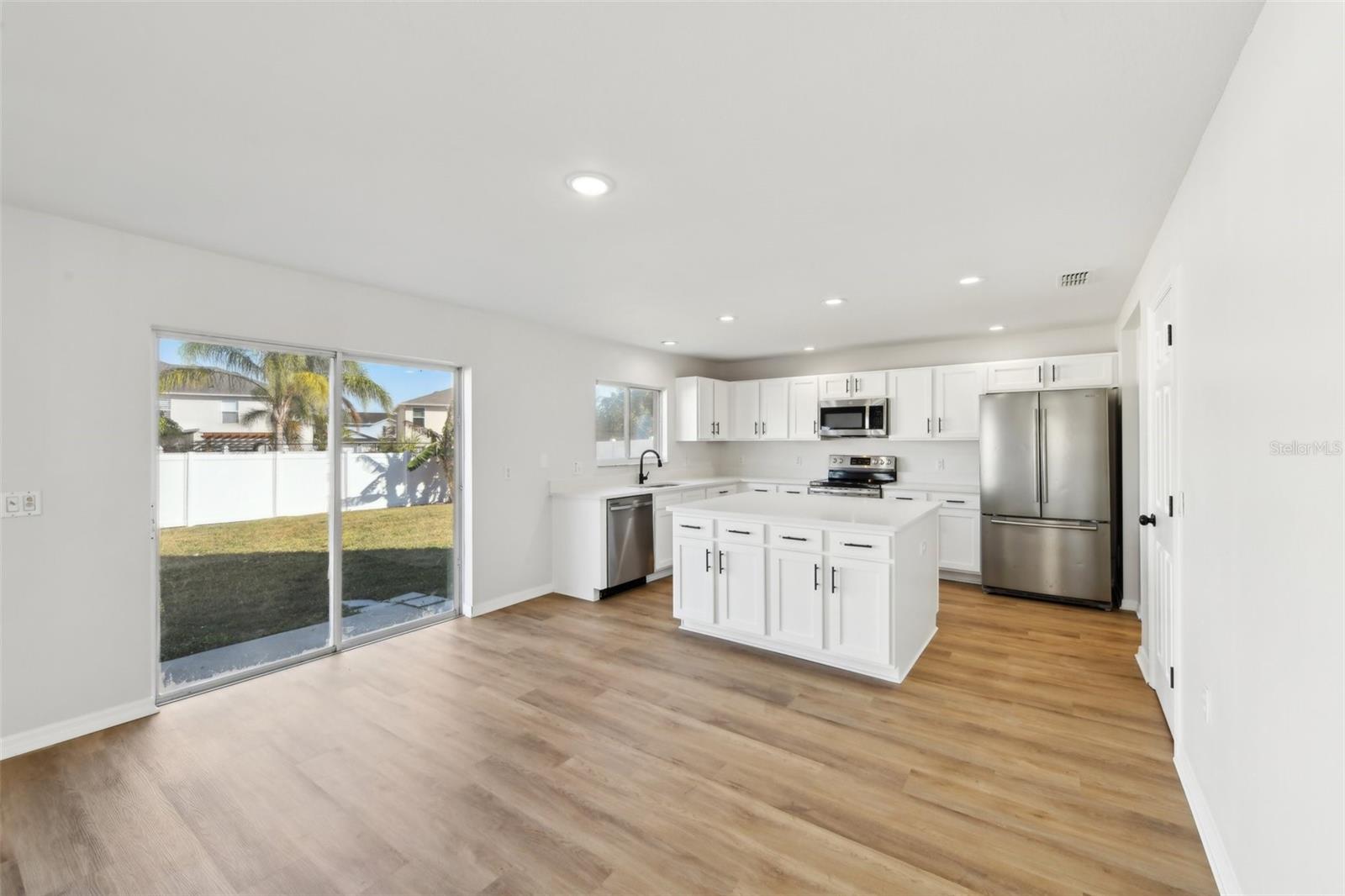 2860 PAYNES PRAIRIE CIR, KISSIMMEE, FL, 34743