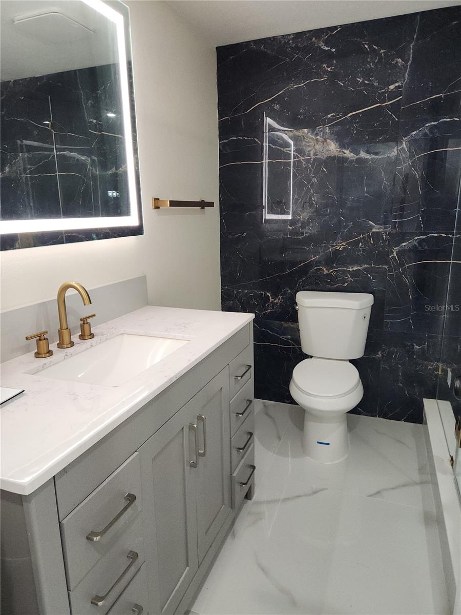 12506 FOREST HILLS DR, TAMPA, FL, 33612