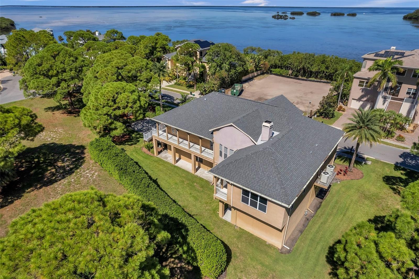 2012 HARBOUR WATCH CIR, TARPON SPRINGS, FL, 34689