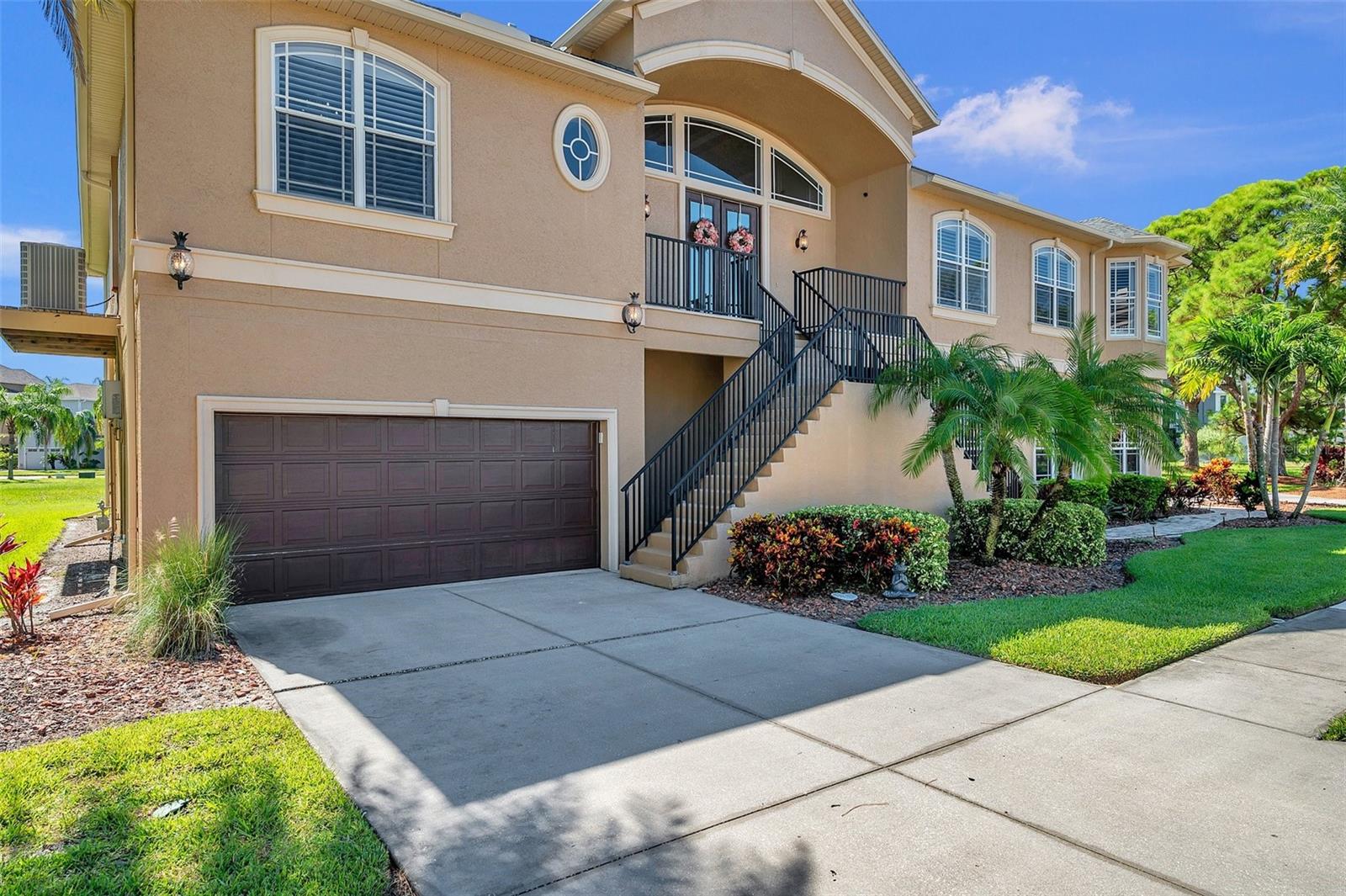 2012 HARBOUR WATCH CIR, TARPON SPRINGS, FL, 34689