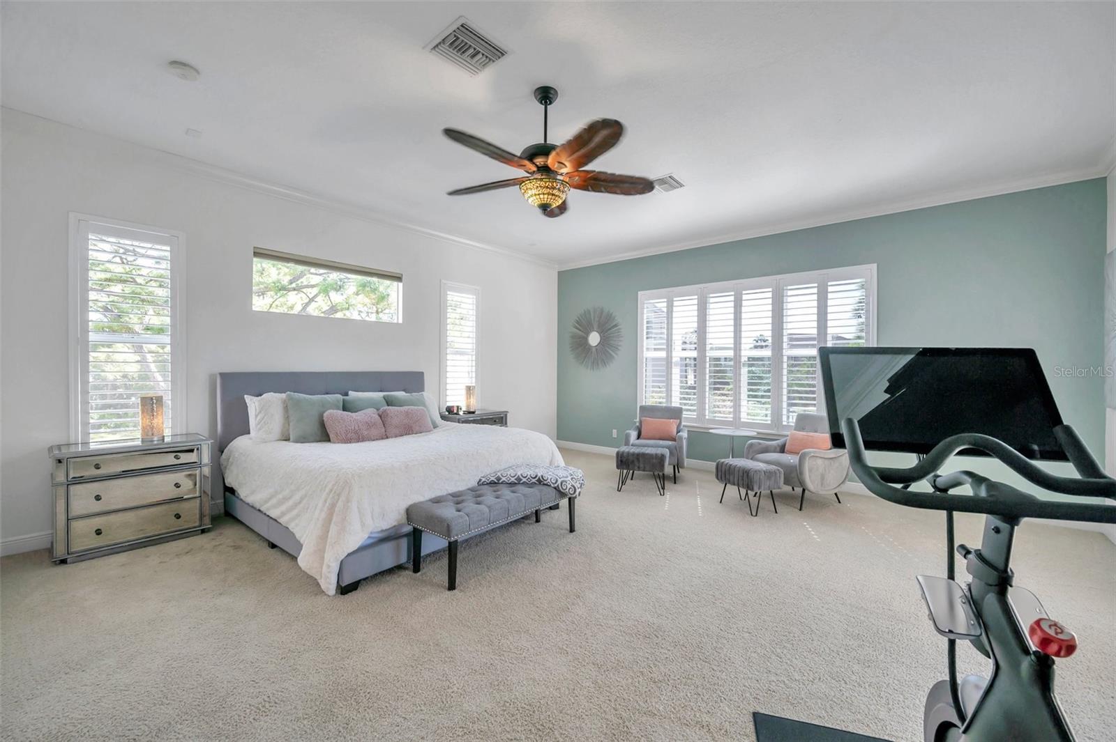 2012 HARBOUR WATCH CIR, TARPON SPRINGS, FL, 34689