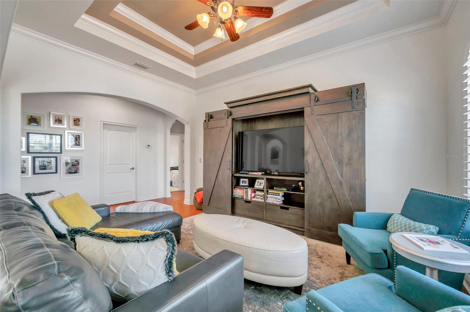 2012 HARBOUR WATCH CIR, TARPON SPRINGS, FL, 34689