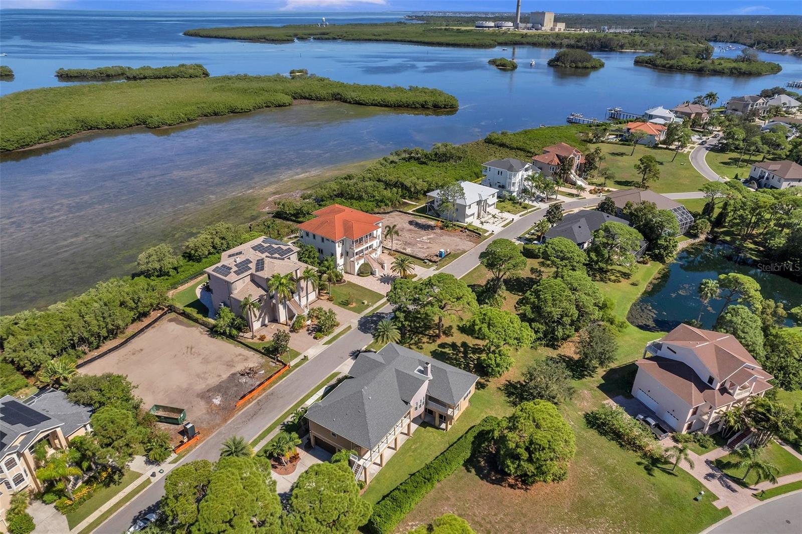 2012 HARBOUR WATCH CIR, TARPON SPRINGS, FL, 34689