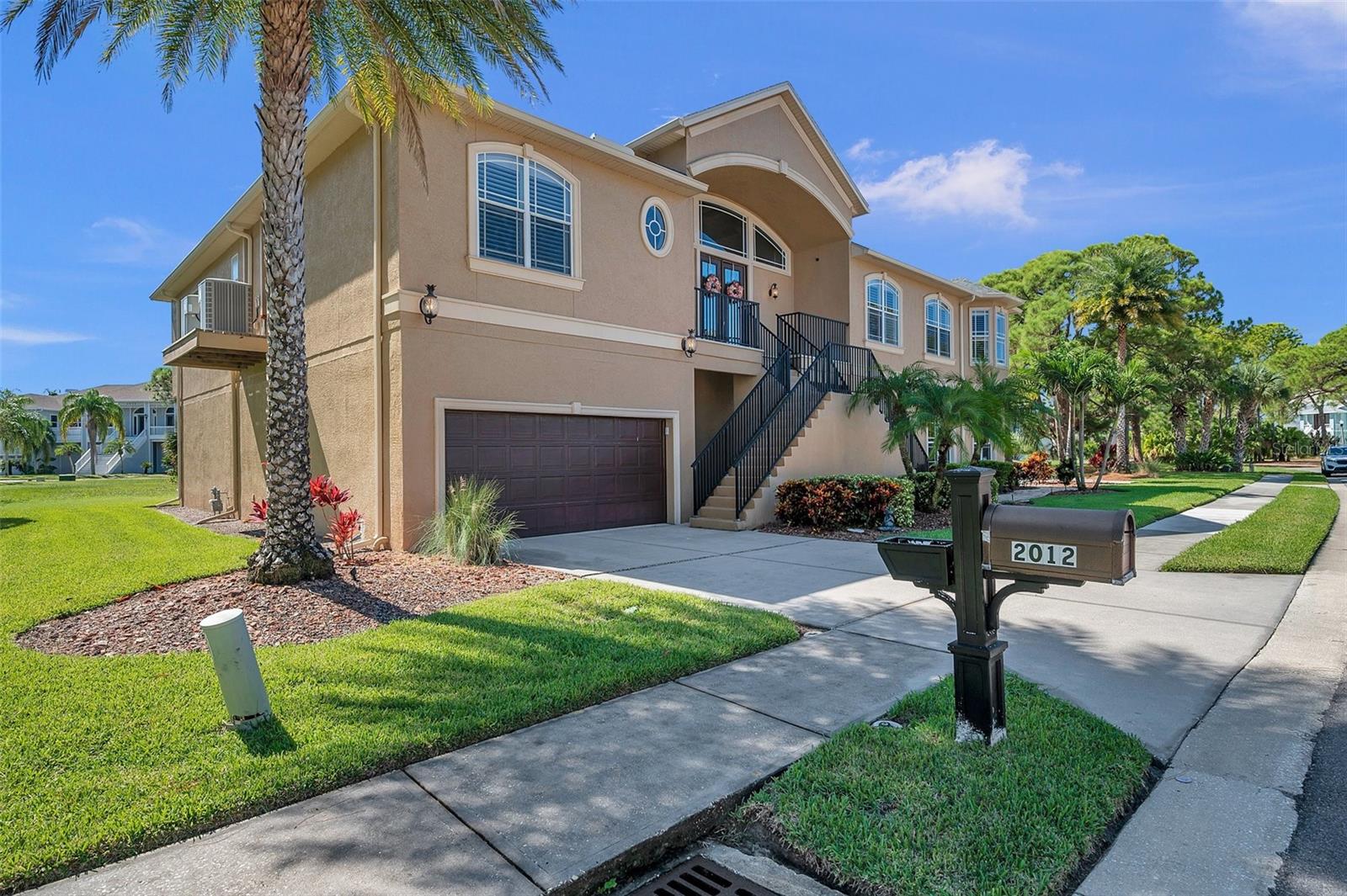 2012 HARBOUR WATCH CIR, TARPON SPRINGS, FL, 34689