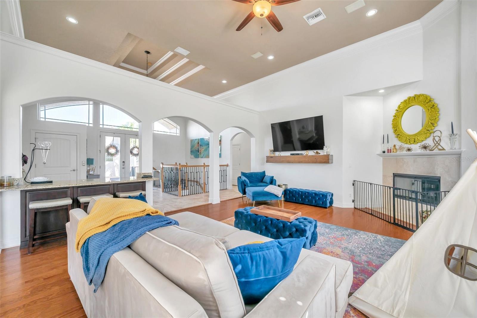2012 HARBOUR WATCH CIR, TARPON SPRINGS, FL, 34689