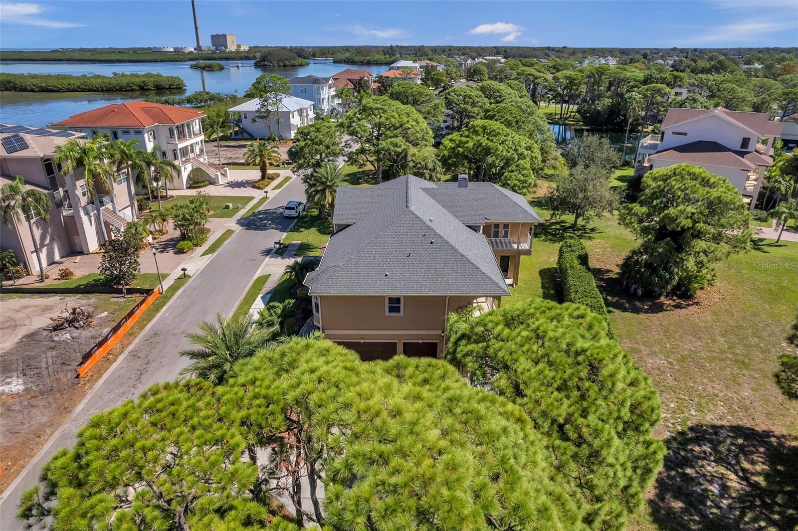 2012 HARBOUR WATCH CIR, TARPON SPRINGS, FL, 34689