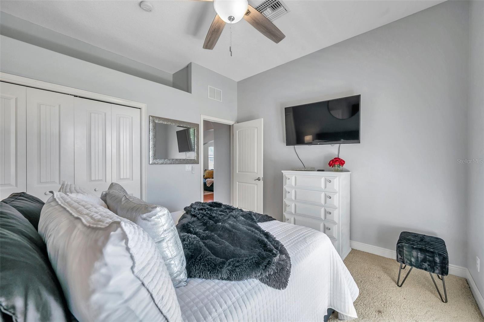 2012 HARBOUR WATCH CIR, TARPON SPRINGS, FL, 34689
