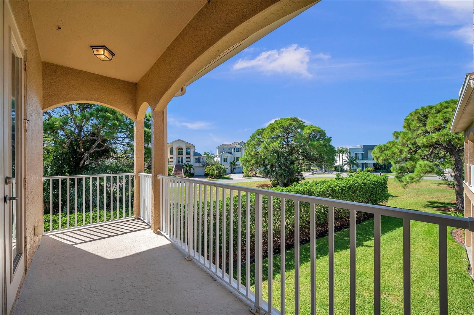 2012 HARBOUR WATCH CIR, TARPON SPRINGS, FL, 34689