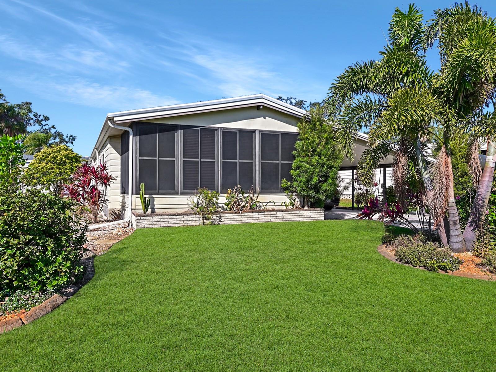 8524 IMPERIAL CIR #8524, PALMETTO, FL, 34221