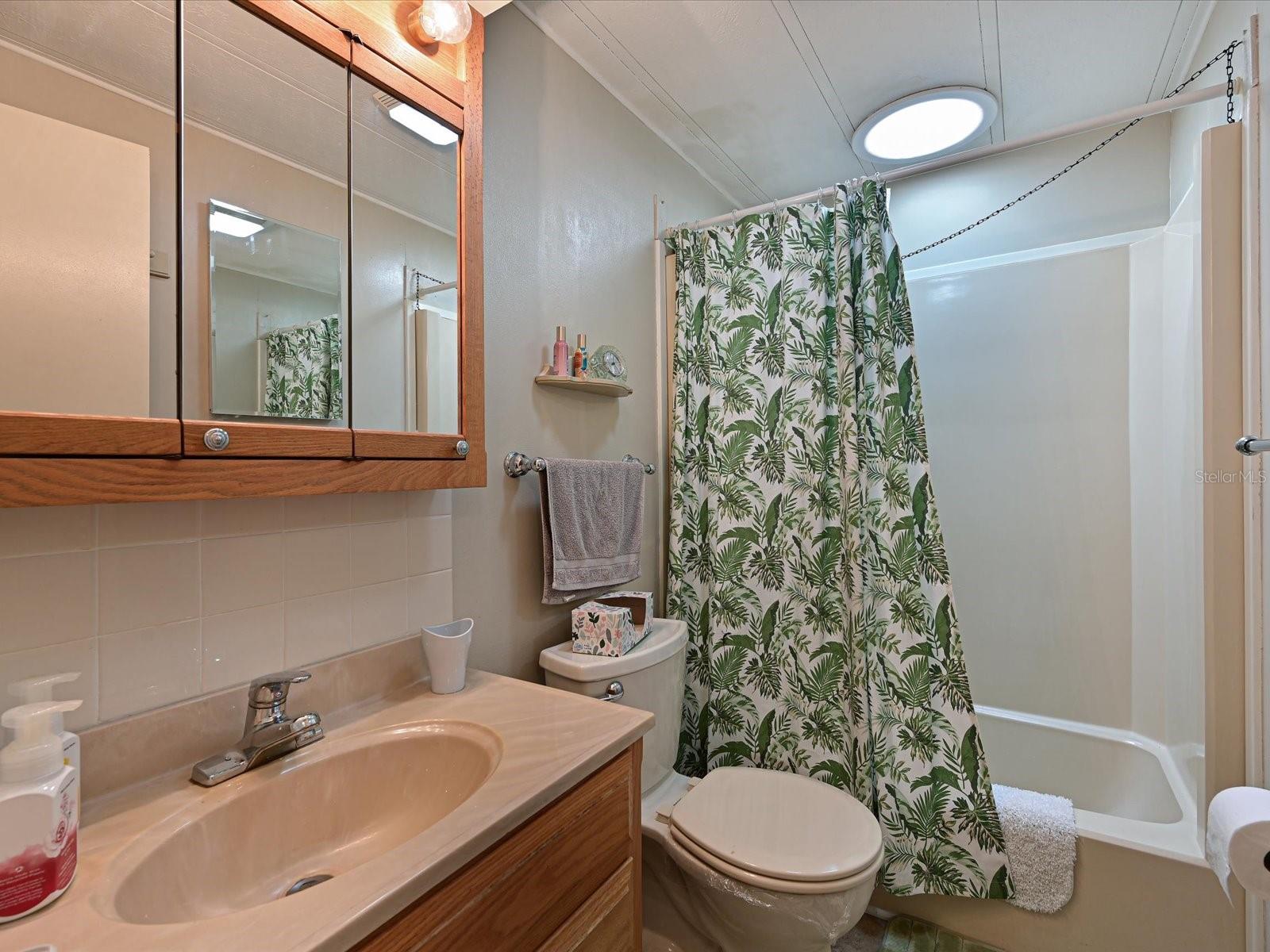 8524 IMPERIAL CIR #8524, PALMETTO, FL, 34221