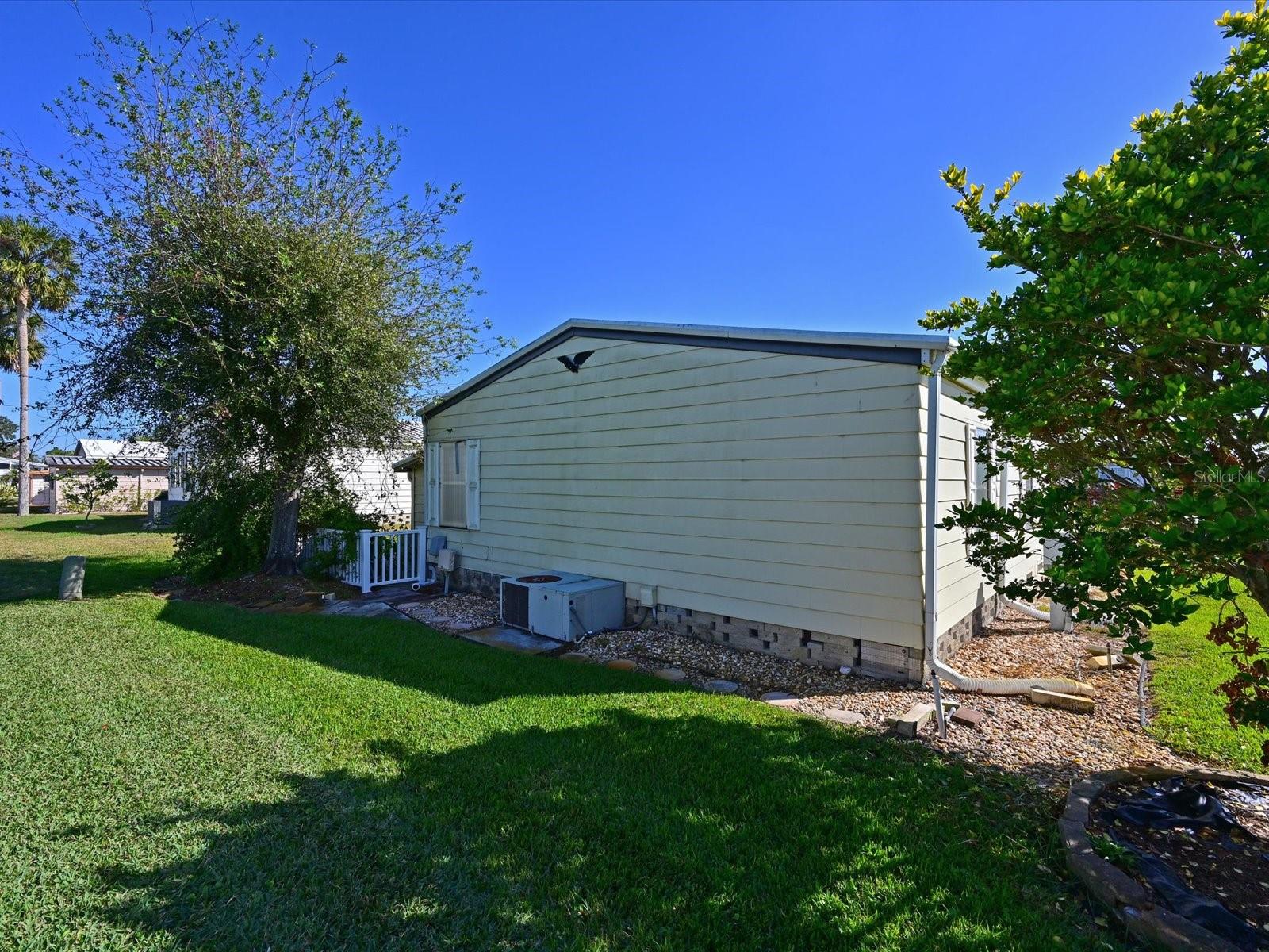 8524 IMPERIAL CIR #8524, PALMETTO, FL, 34221