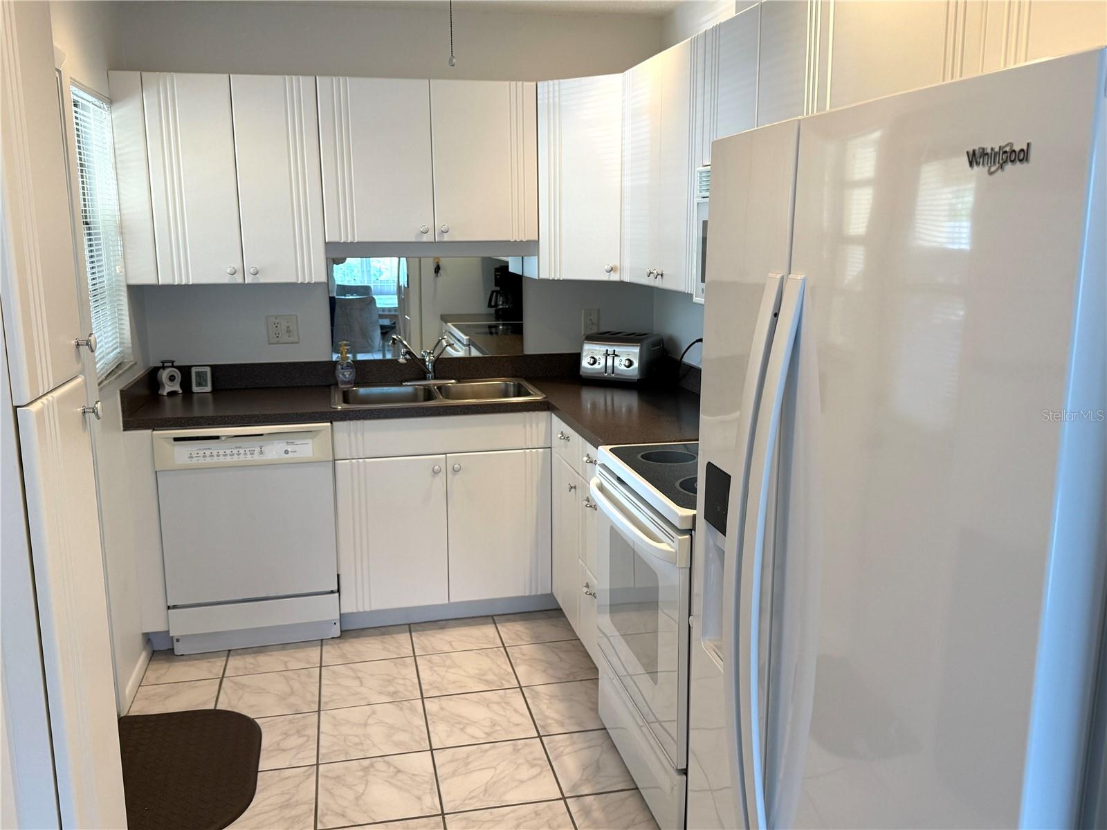 390 301 BLVD W #12A, BRADENTON, FL, 34205