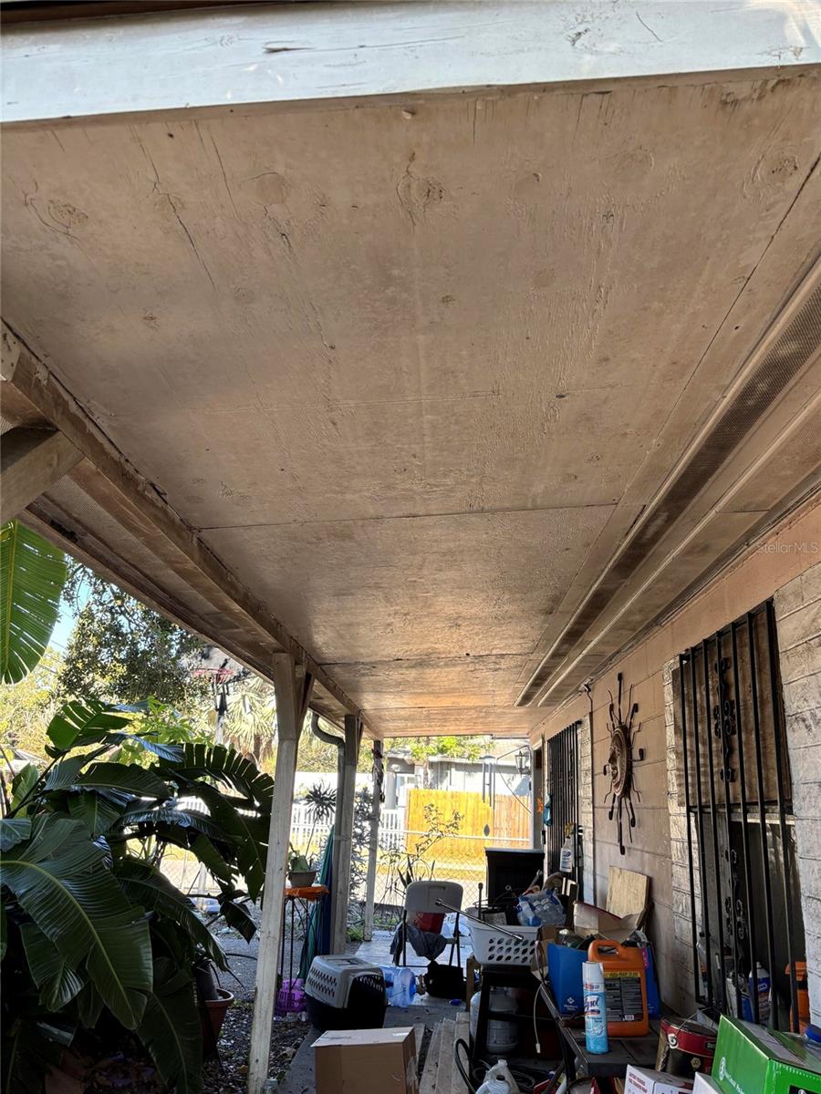 10011 N ANNETTE AVE, TAMPA, FL, 33612