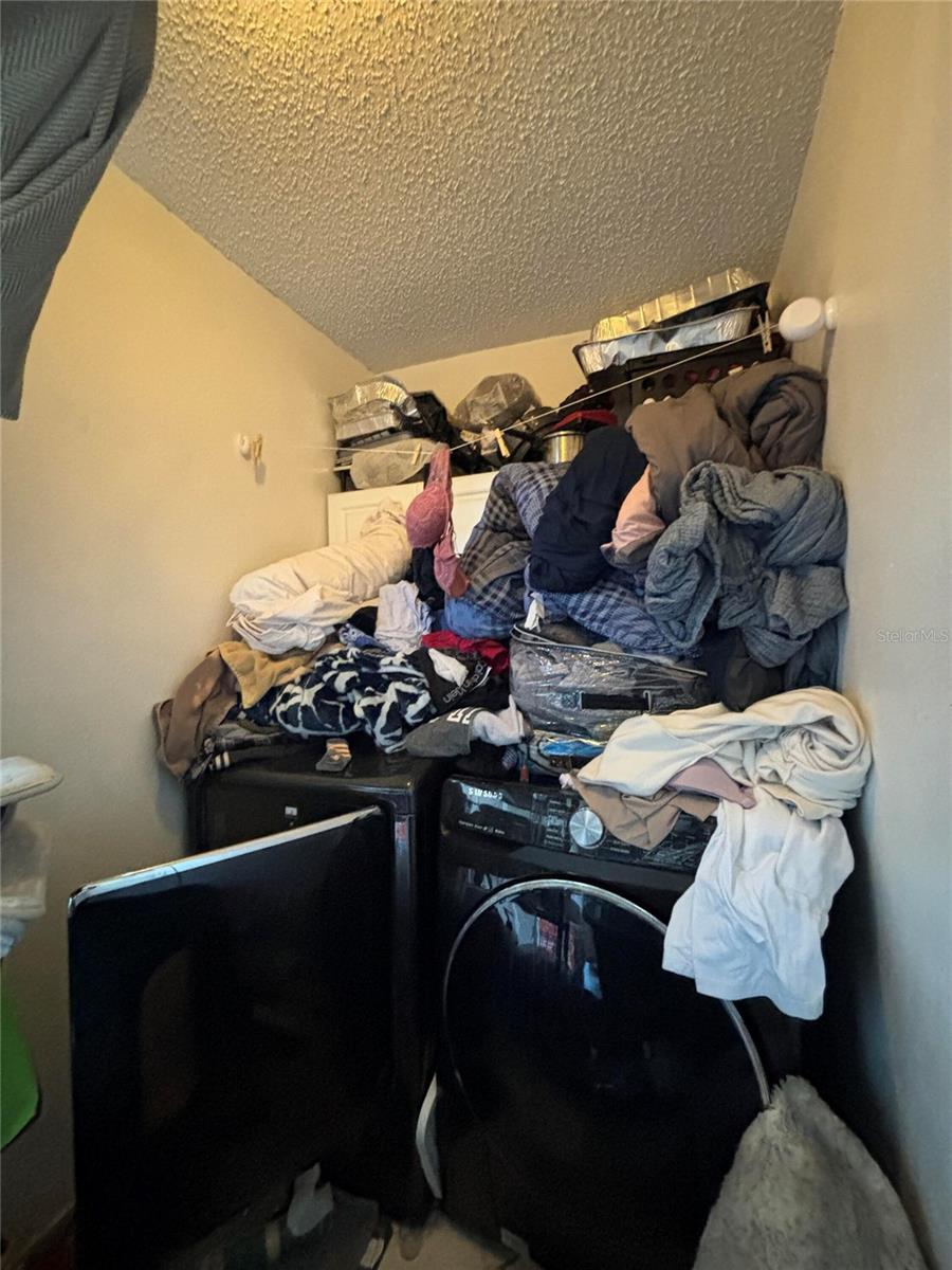 10011 N ANNETTE AVE, TAMPA, FL, 33612