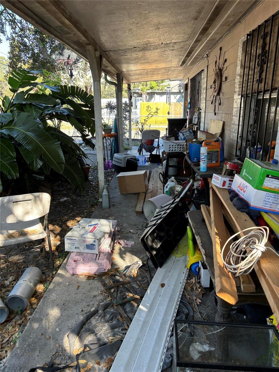 10011 N ANNETTE AVE, TAMPA, FL, 33612