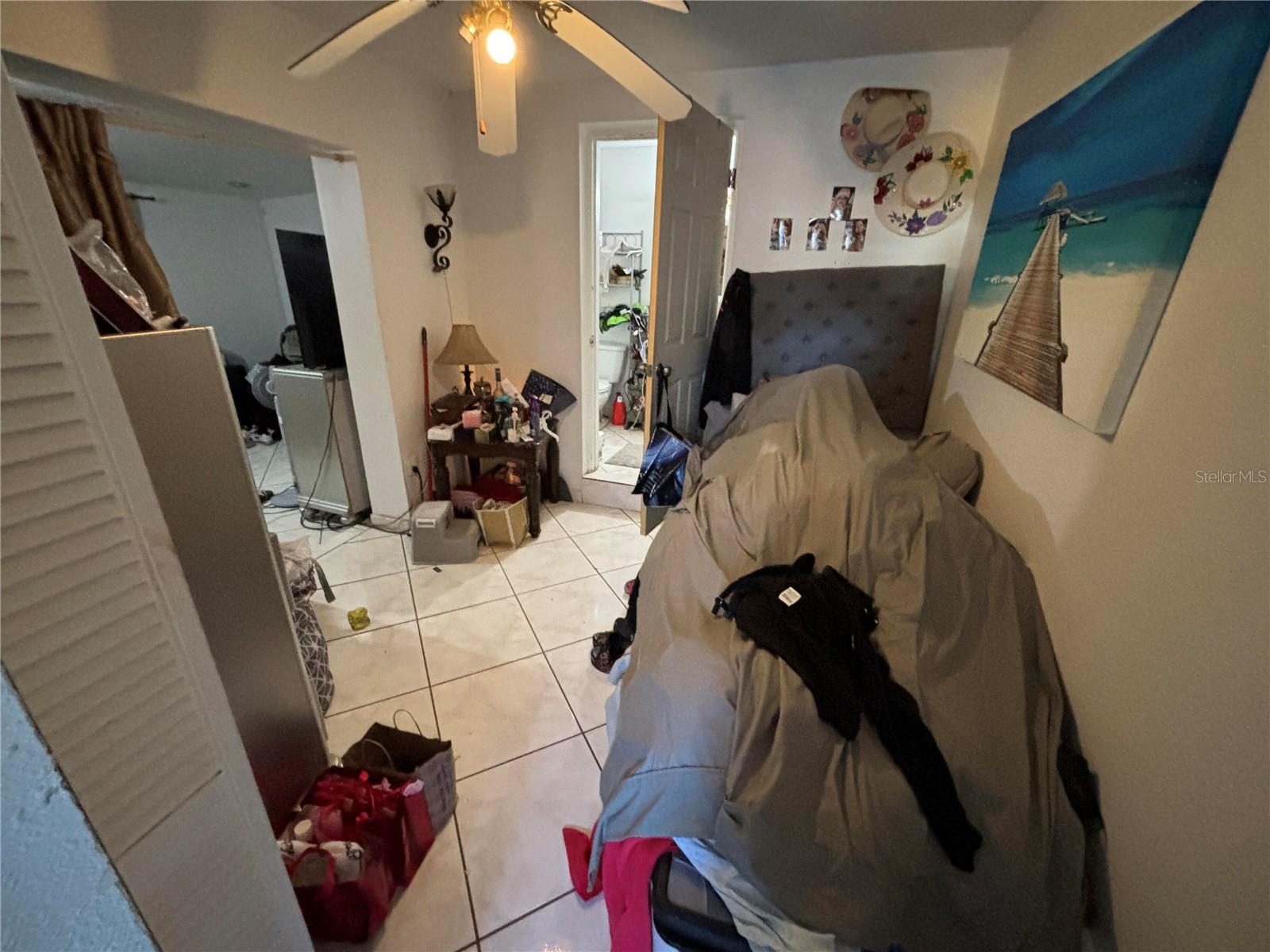 10011 N ANNETTE AVE, TAMPA, FL, 33612