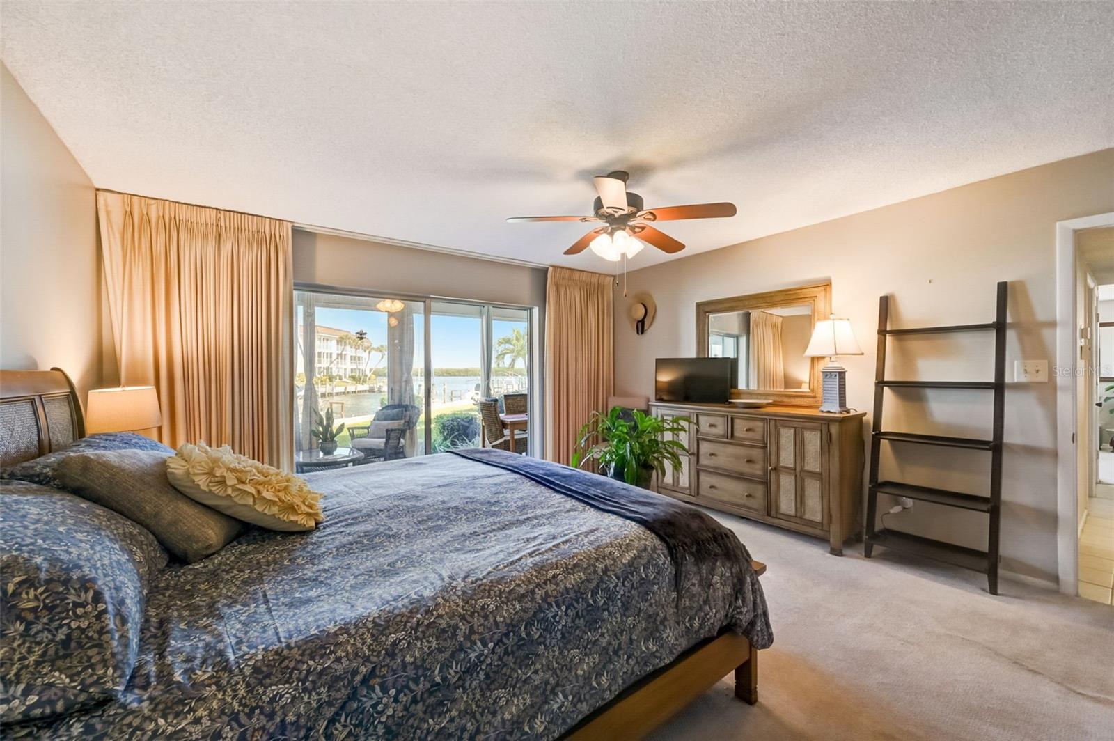 4330 FALMOUTH DR #108, LONGBOAT KEY, FL, 34228