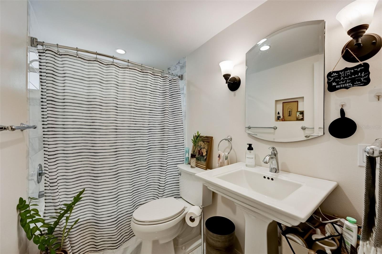 4330 FALMOUTH DR #108, LONGBOAT KEY, FL, 34228