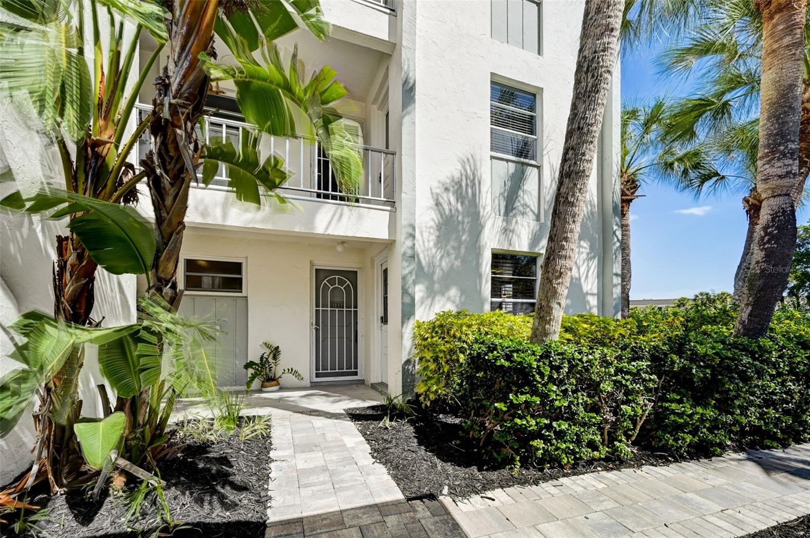 4330 FALMOUTH DR #108, LONGBOAT KEY, FL, 34228