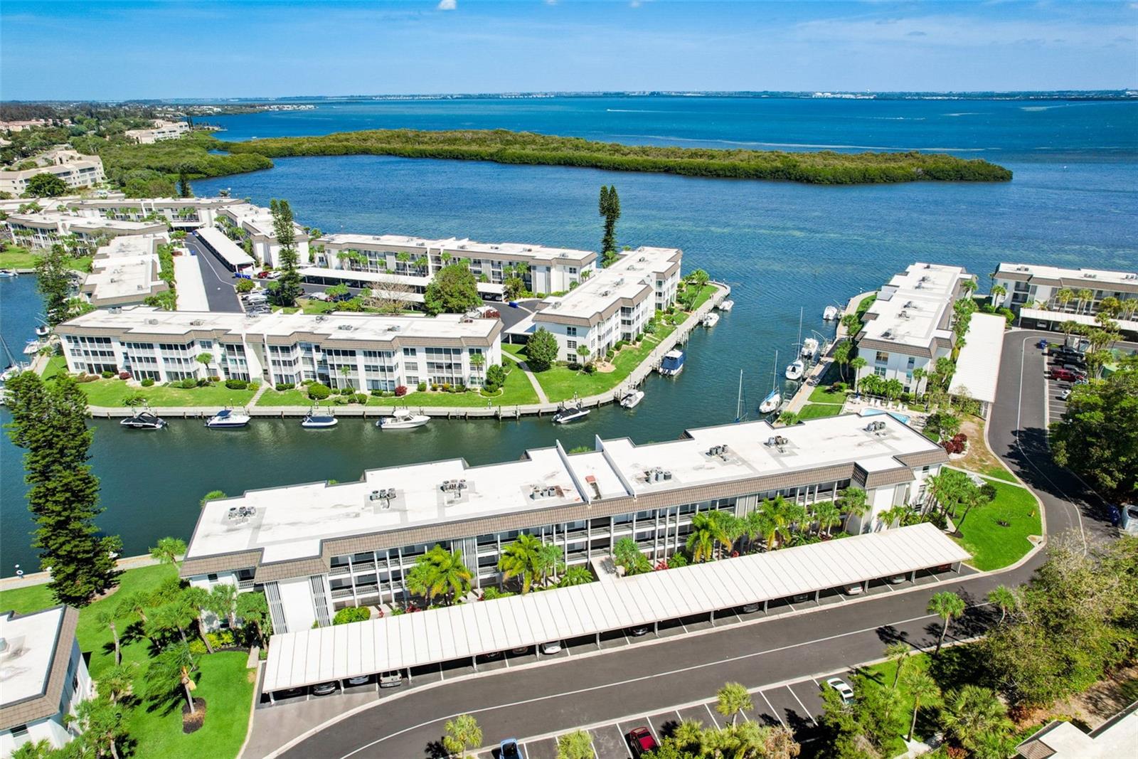 4330 FALMOUTH DR #108, LONGBOAT KEY, FL, 34228