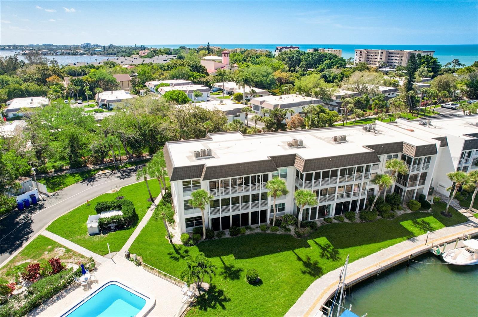 4330 FALMOUTH DR #108, LONGBOAT KEY, FL, 34228