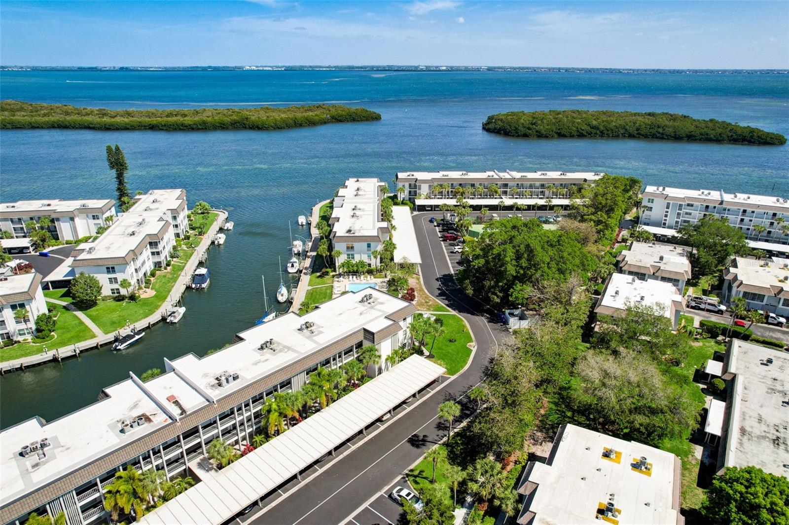 4330 FALMOUTH DR #108, LONGBOAT KEY, FL, 34228