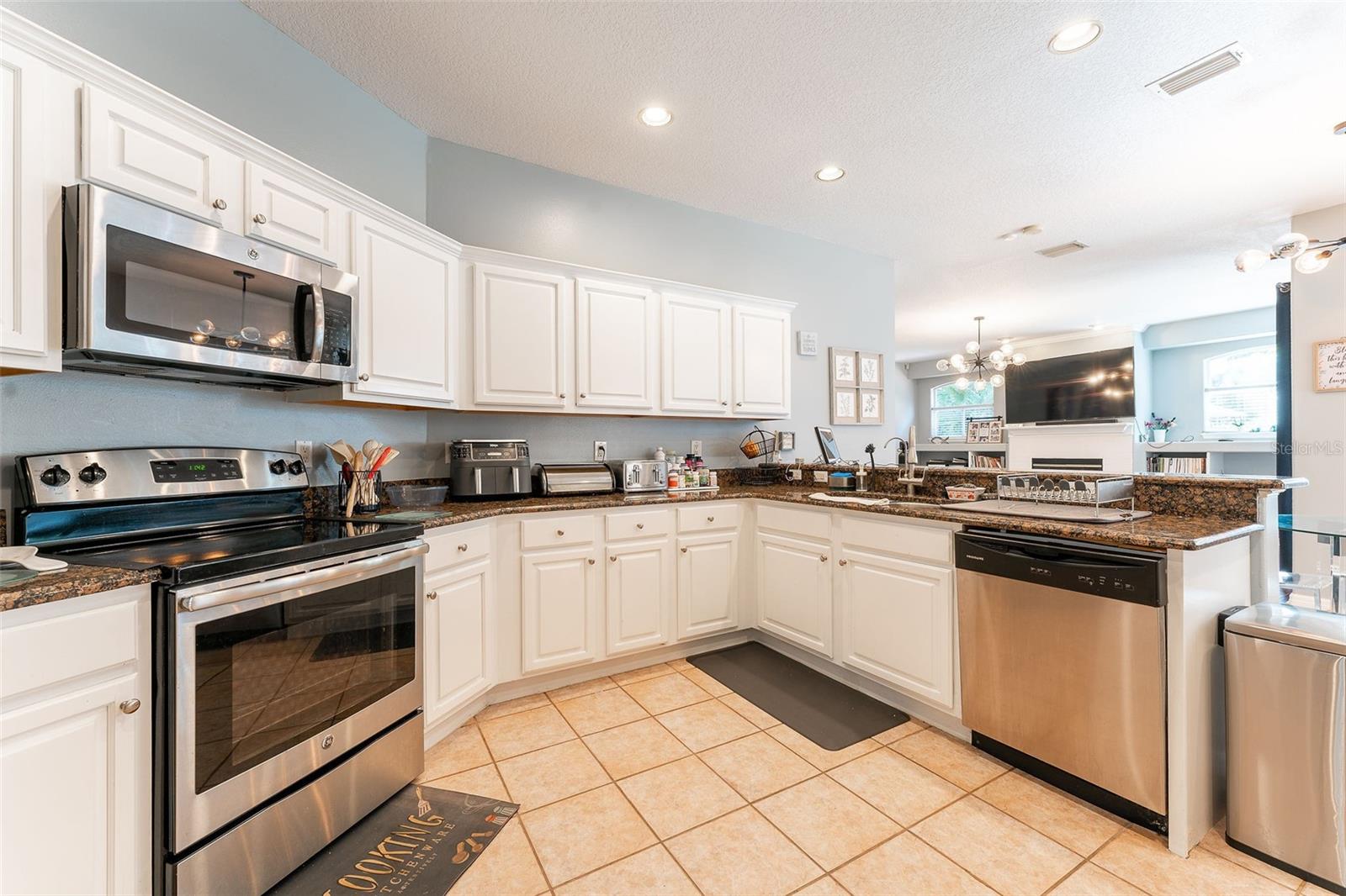 7924 BRIDGESTONE DR, ORLANDO, FL, 32835