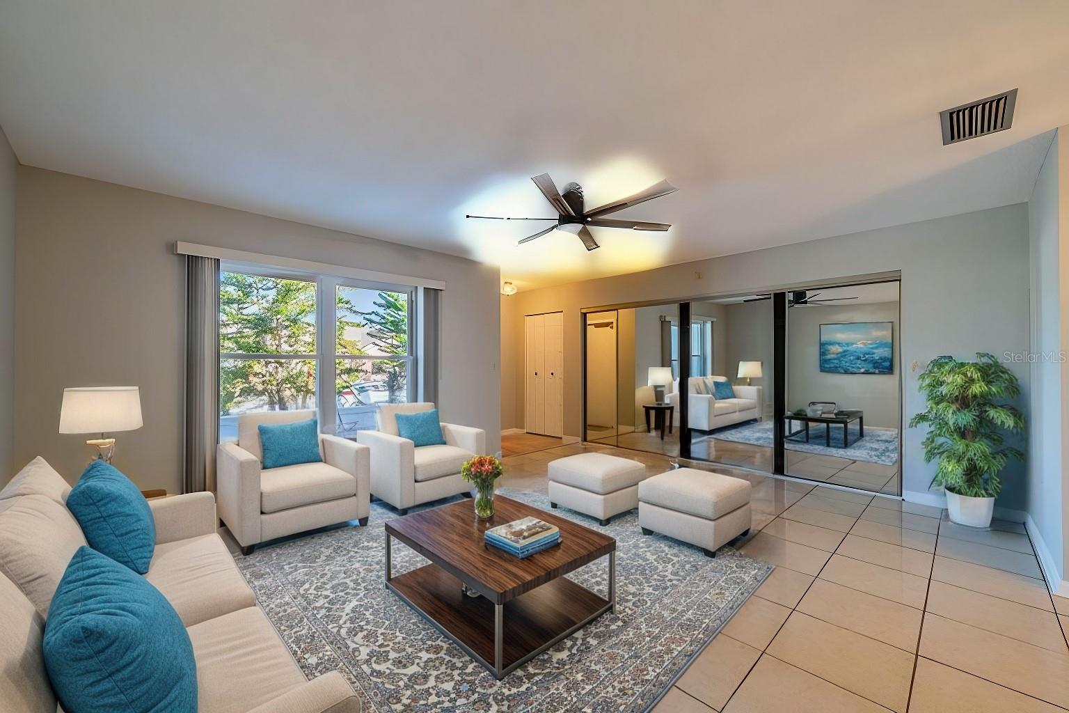 325 CLUB MANOR DR, SUN CITY CENTER, FL, 33573