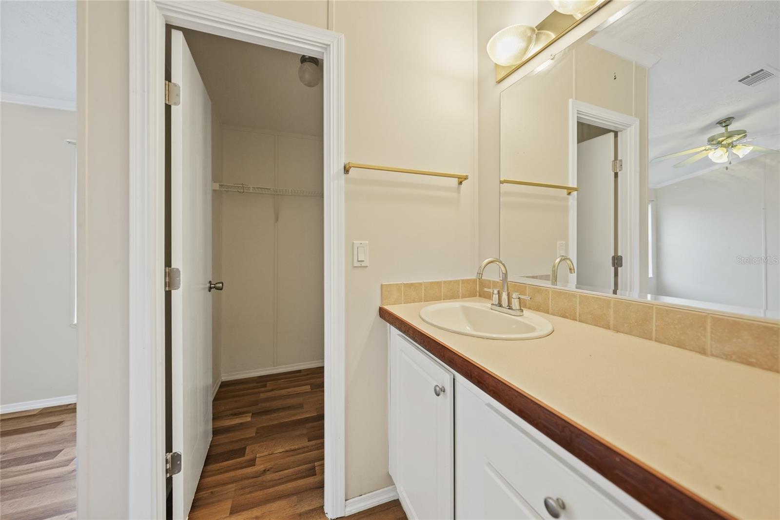 3018 BAYBERRY AVE, PUNTA GORDA, FL, 33950