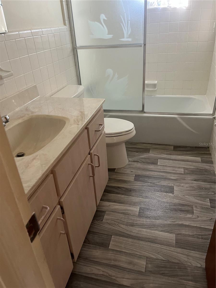 13242 COUNTRY CLUB DR, TAVARES, FL, 32778