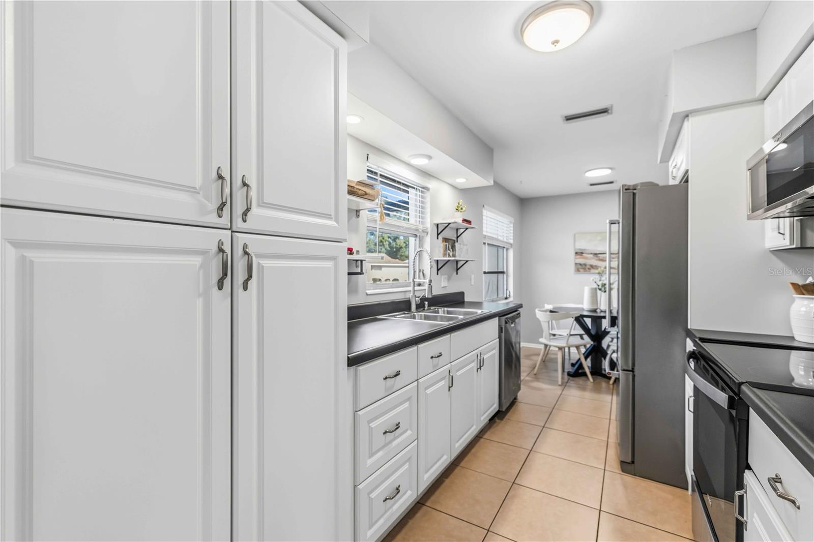 530 SAINT ANDREWS DR, SARASOTA, FL, 34243