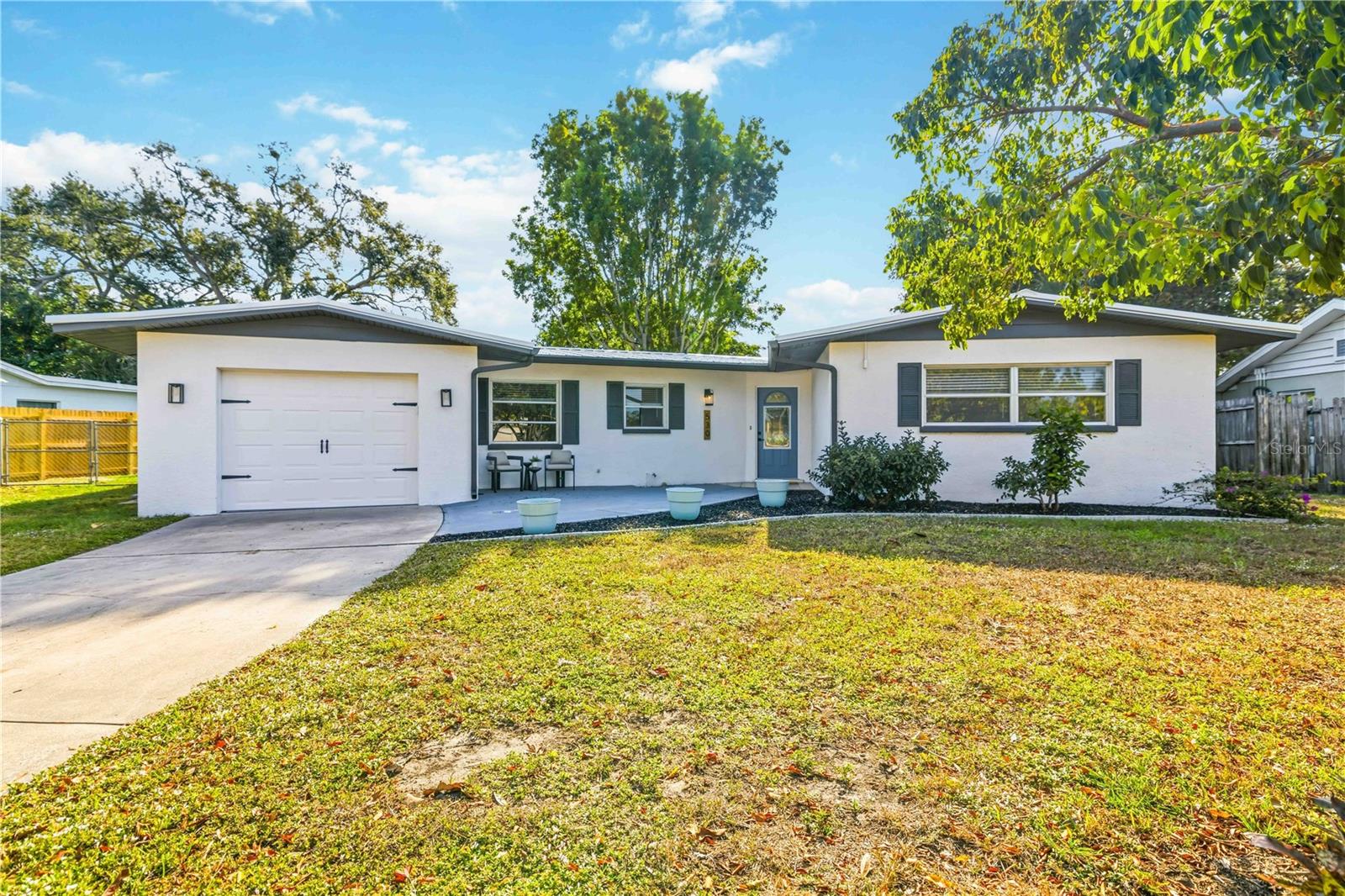530 SAINT ANDREWS DR, SARASOTA, FL, 34243