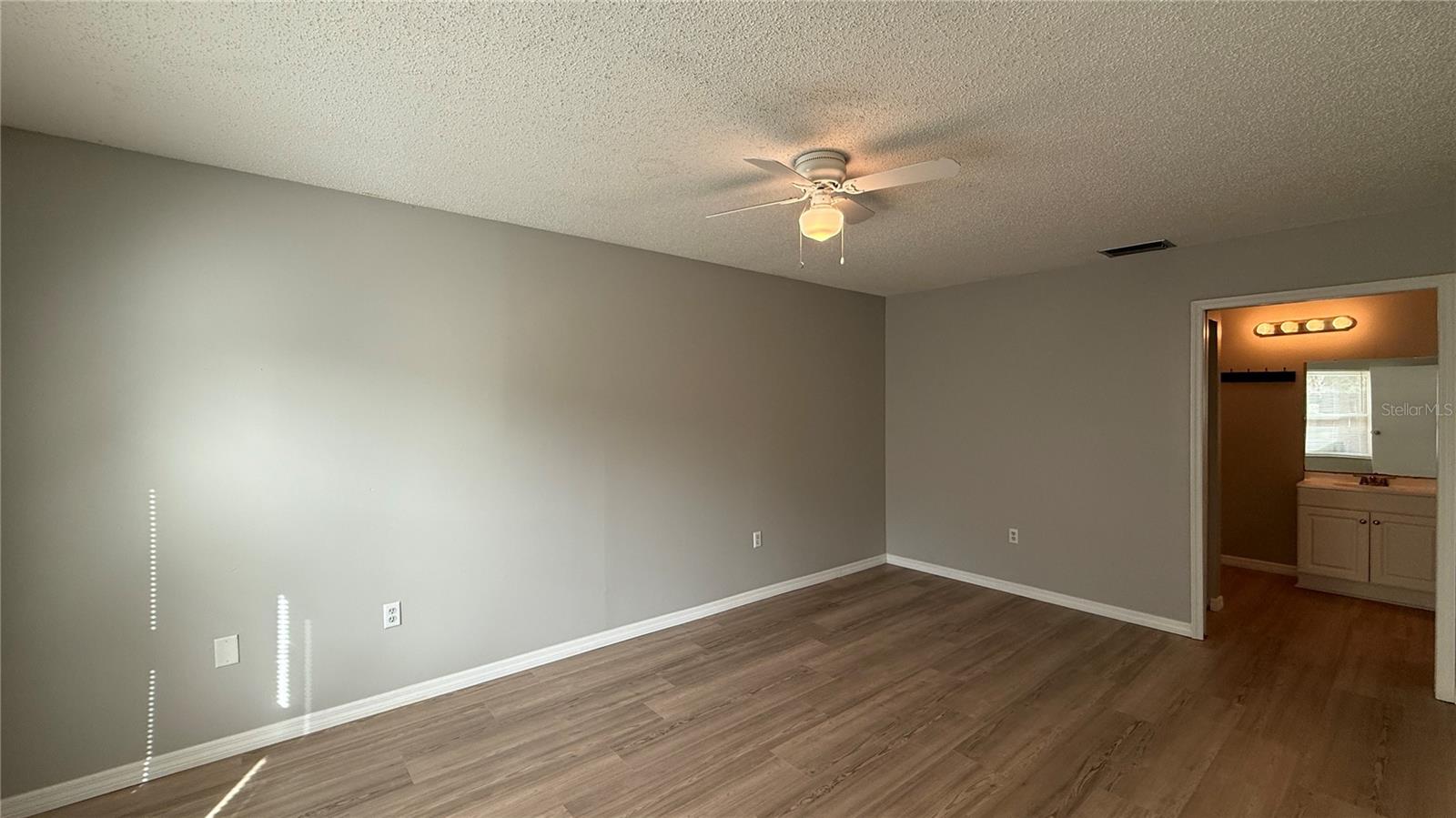 399 HUNTER CIR, KISSIMMEE, FL, 34758
