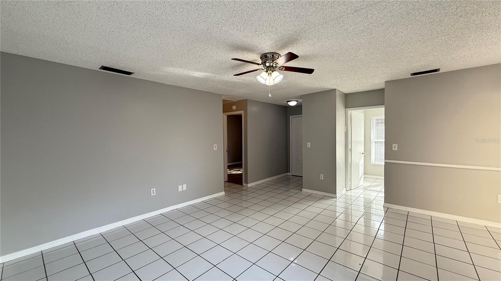 399 HUNTER CIR, KISSIMMEE, FL, 34758