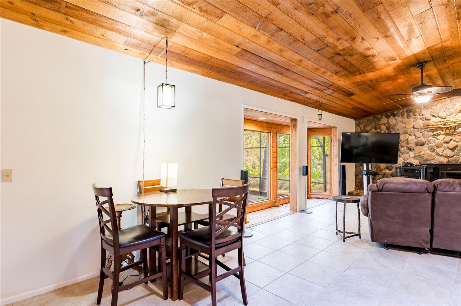 1205 CURLEW RD, DUNEDIN, FL, 34698