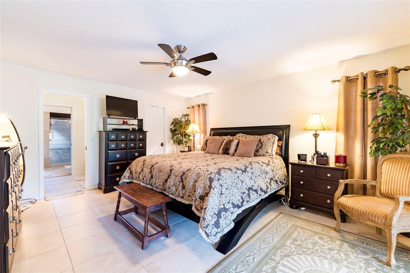 1205 CURLEW RD, DUNEDIN, FL, 34698