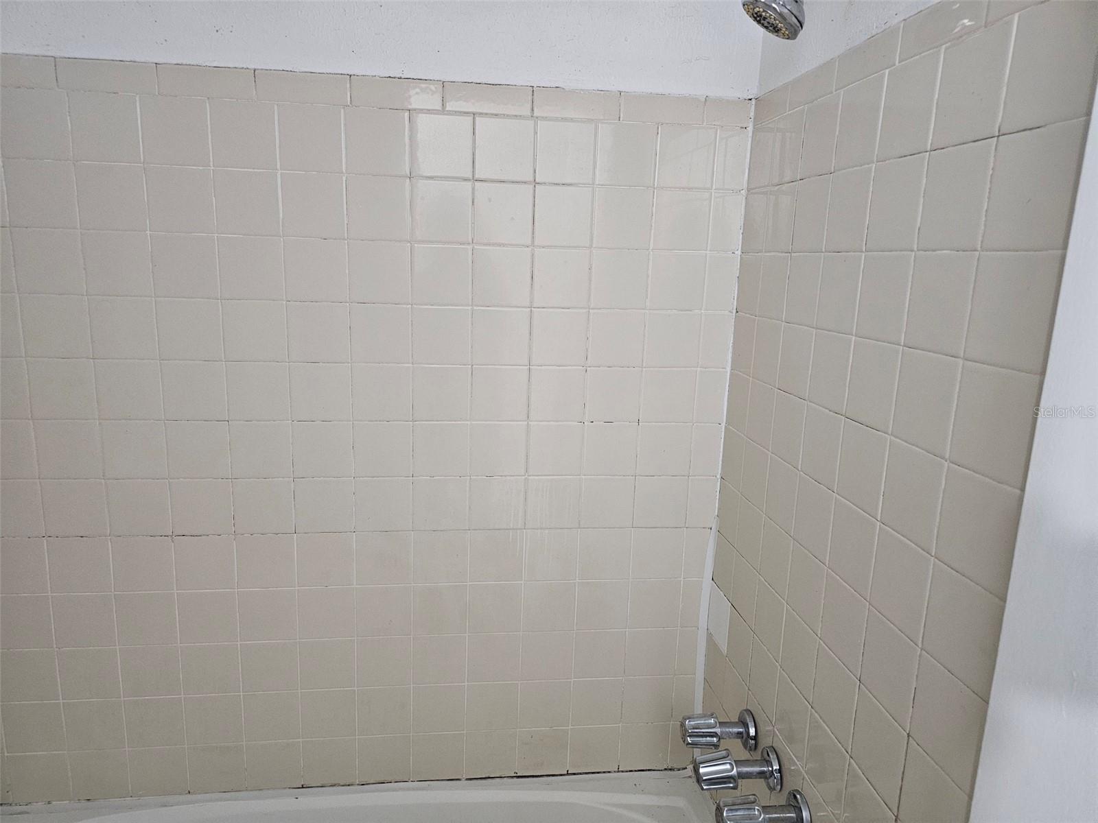 5400 26TH ST W #E80, BRADENTON, FL, 34207