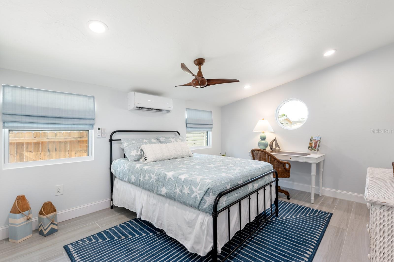129 AVENIDA DE BAHIA, NOKOMIS, FL, 34275