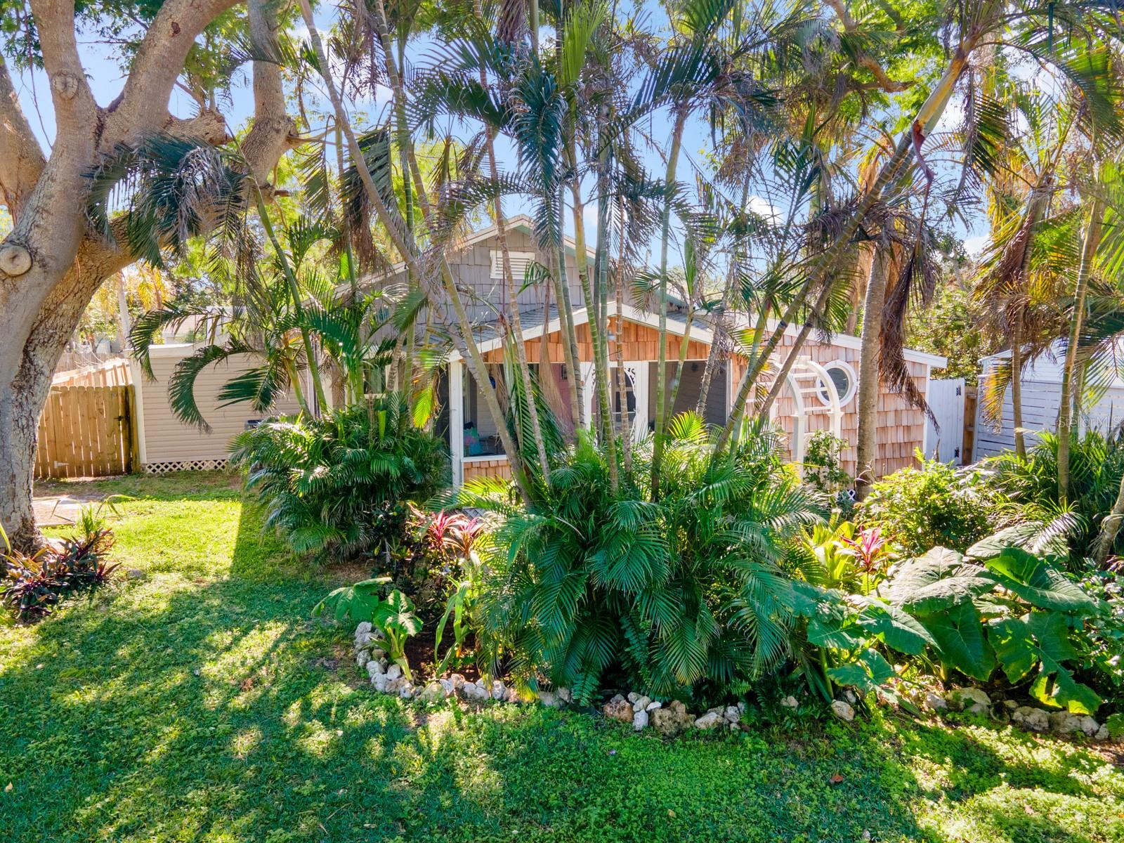 129 AVENIDA DE BAHIA, NOKOMIS, FL, 34275