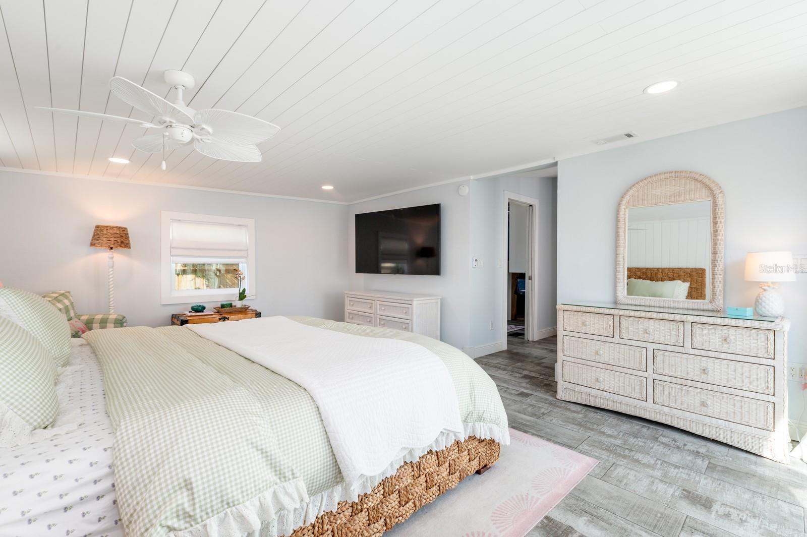 129 AVENIDA DE BAHIA, NOKOMIS, FL, 34275