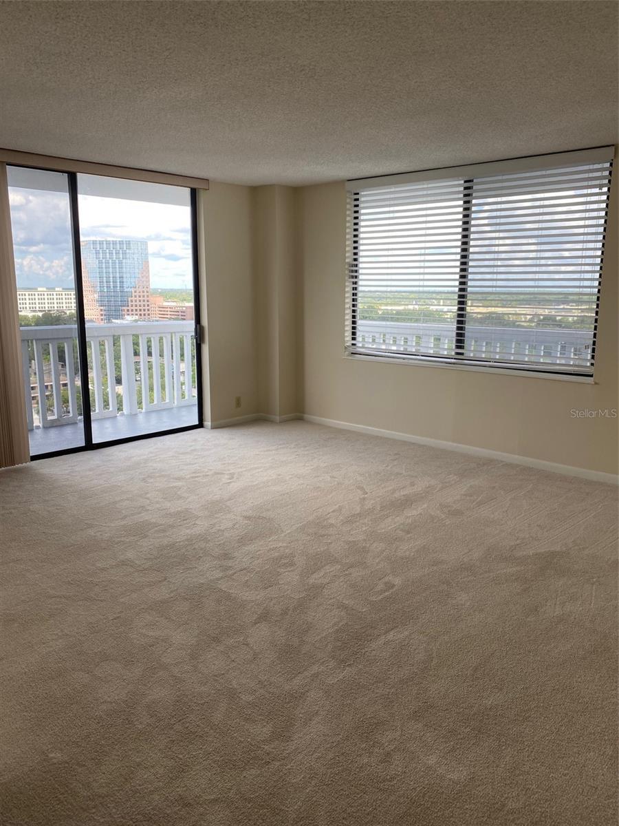 400 E COLONIAL DR #1204, ORLANDO, FL, 32803
