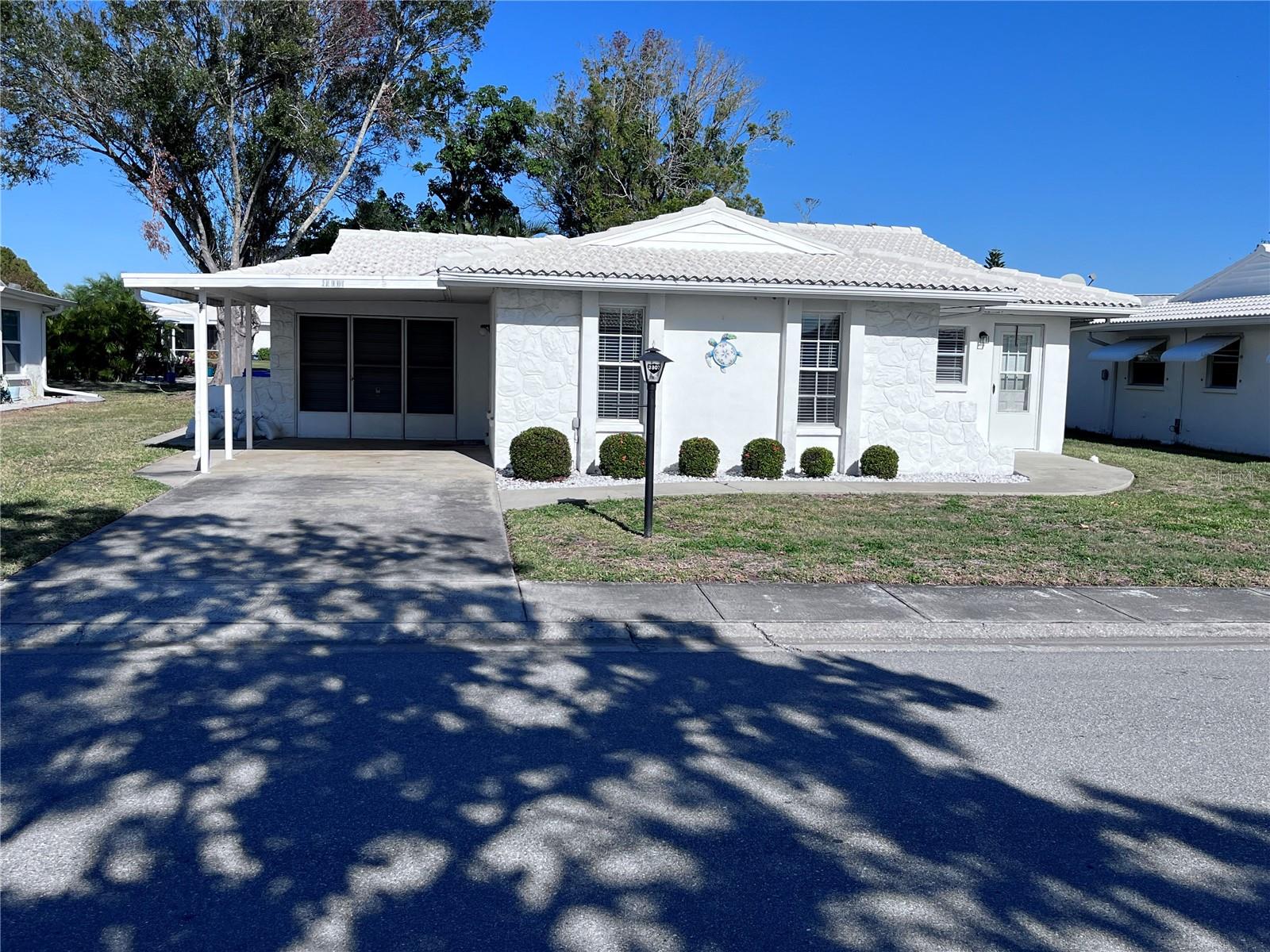 3807 JOYCE DR, BRADENTON, FL, 34208