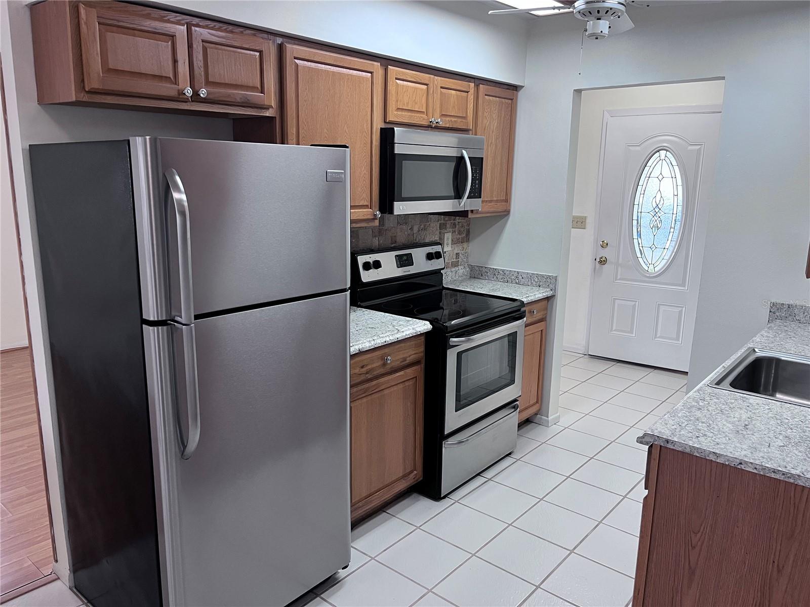 3807 JOYCE DR, BRADENTON, FL, 34208