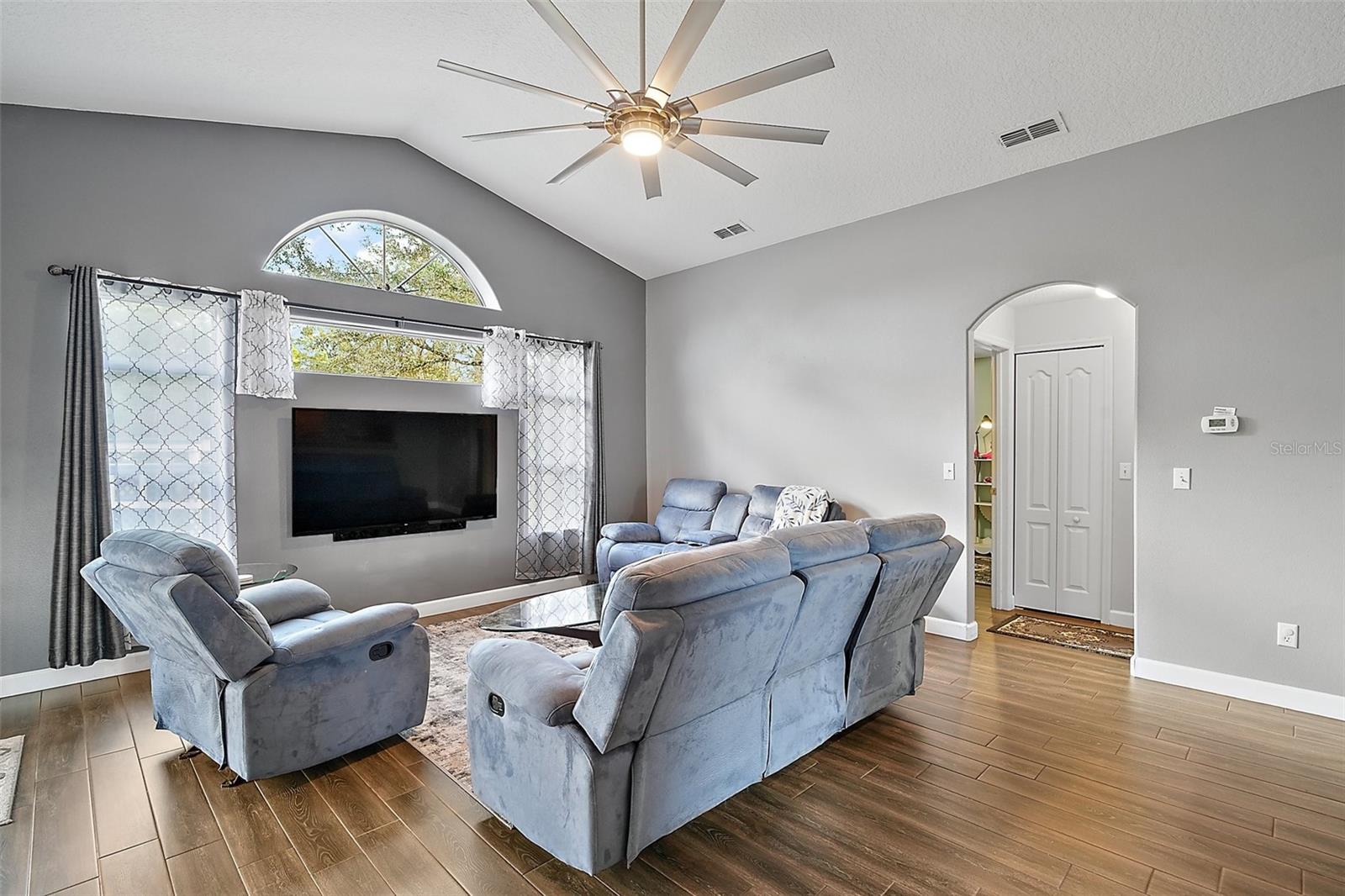 42714 ROYAL TRAILS RD, EUSTIS, FL, 32736