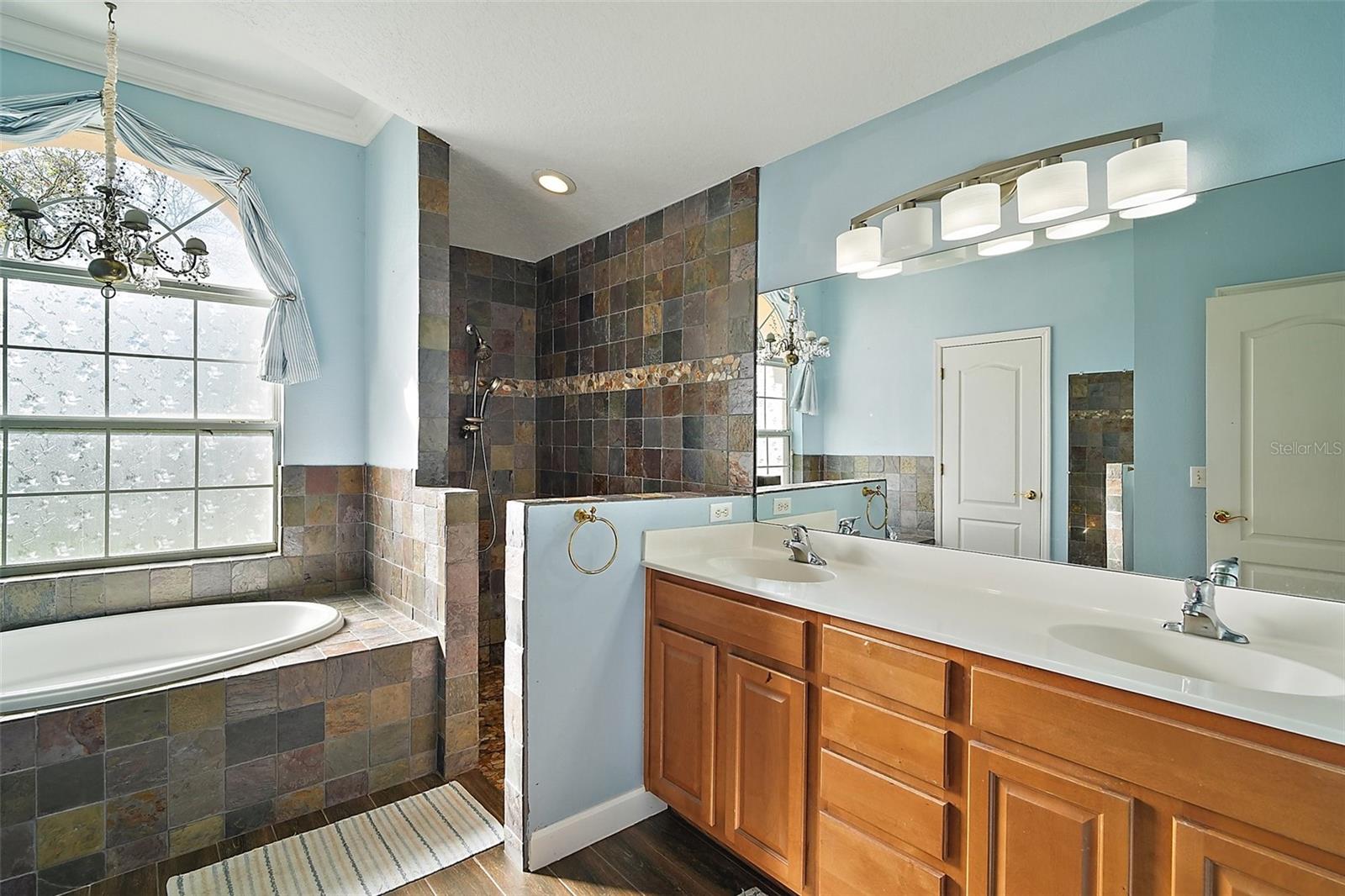 42714 ROYAL TRAILS RD, EUSTIS, FL, 32736