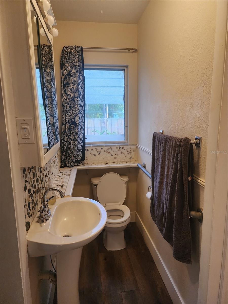 205 DELRAY AVE, FORT MYERS, FL, 33905